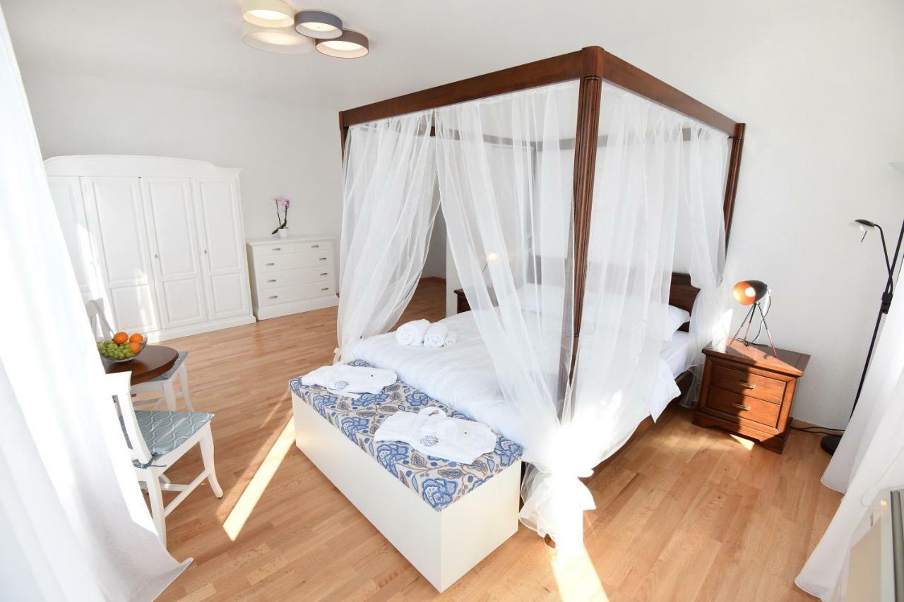 Puntamika Laterna * Zadar